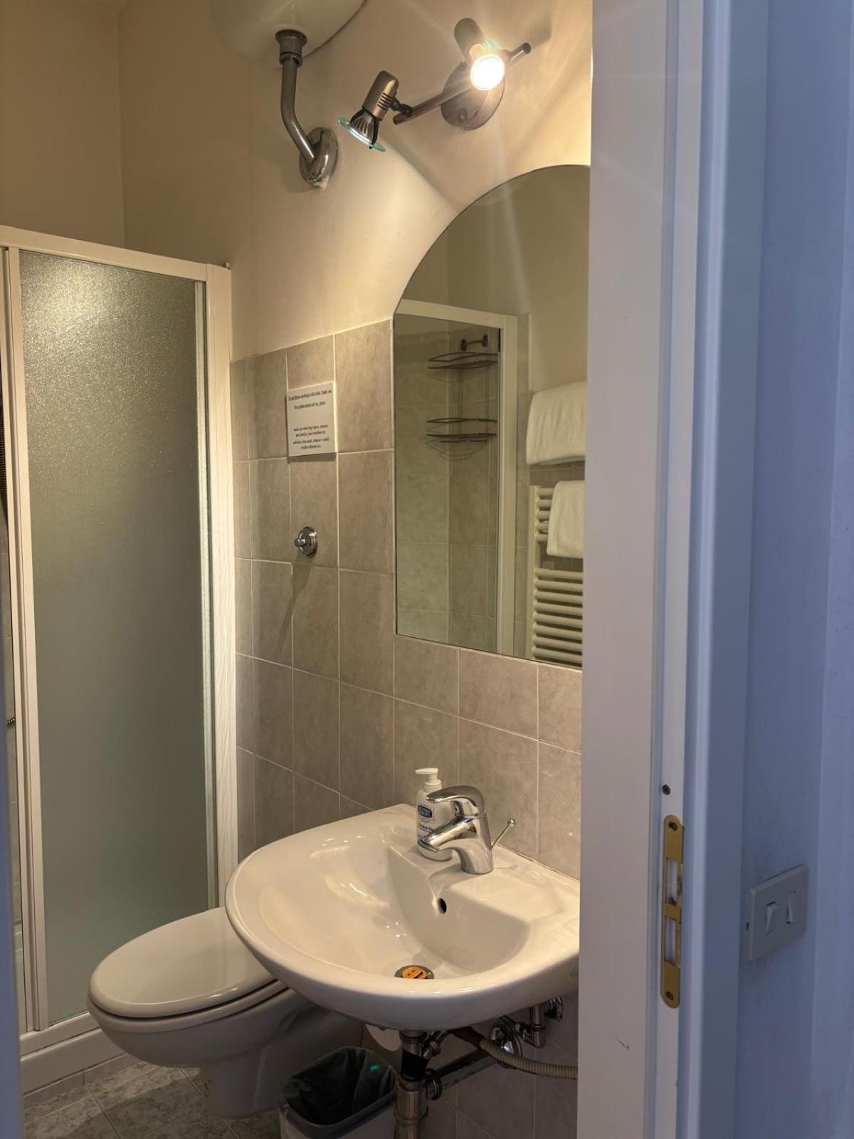 Girasole House Hotel Florence Room photo